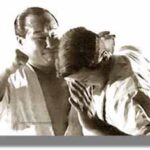 OyamaPunch2 (Mas Oyama’s Life and History)